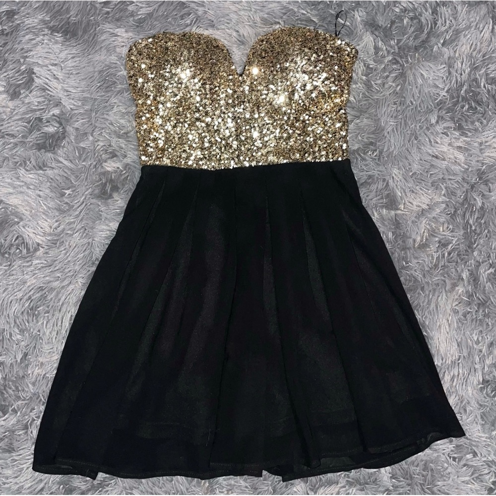 NWT Agaci Sequin Cocktail Dress